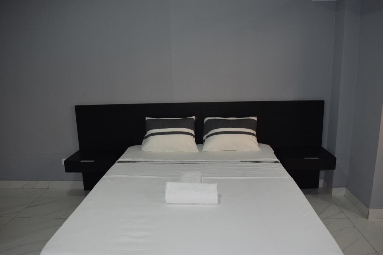 Blue Breeze Apartman Luanda Kültér fotó