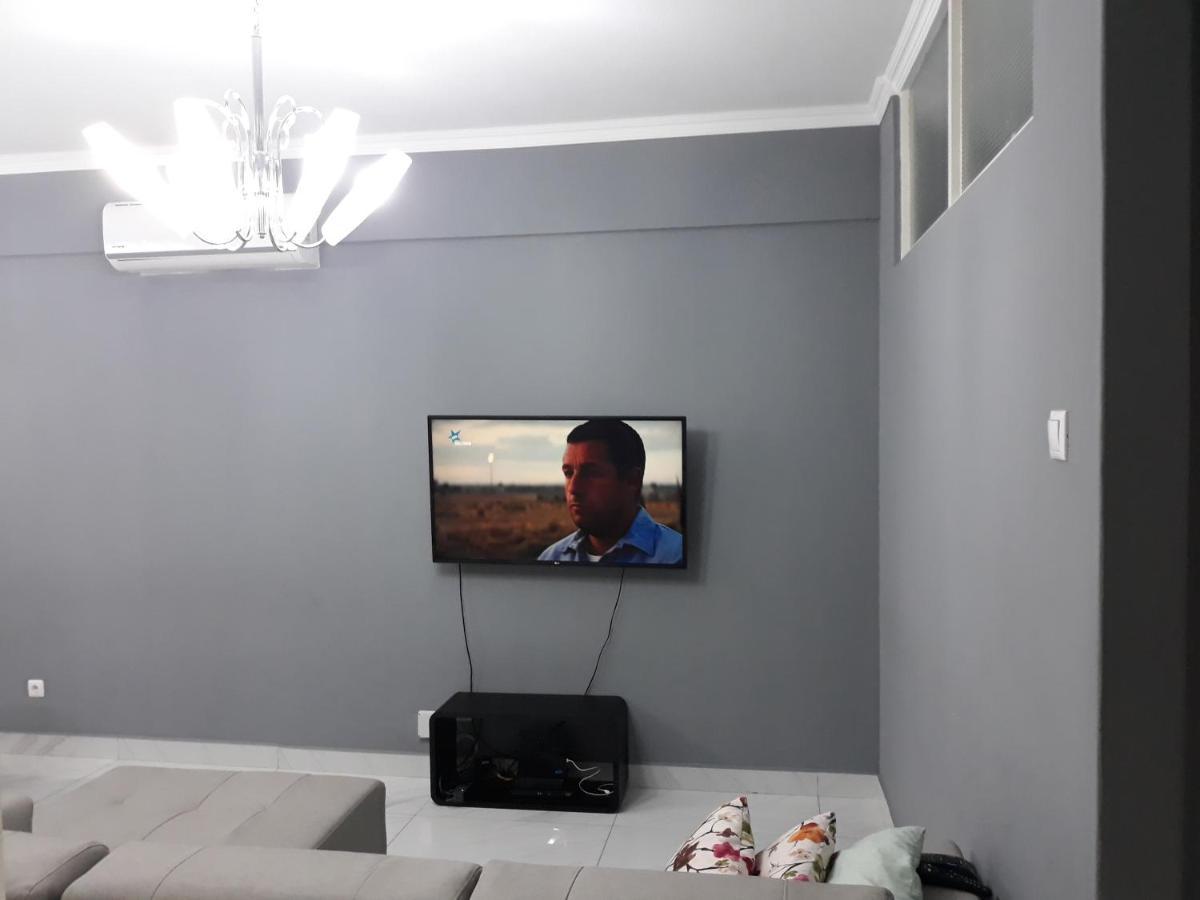 Blue Breeze Apartman Luanda Kültér fotó